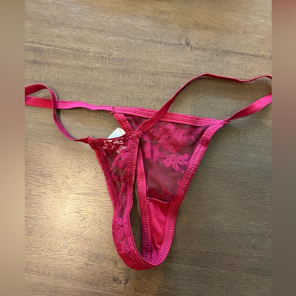 VTG XS/S lace babydoll and matching thong - Picture 7 of 9